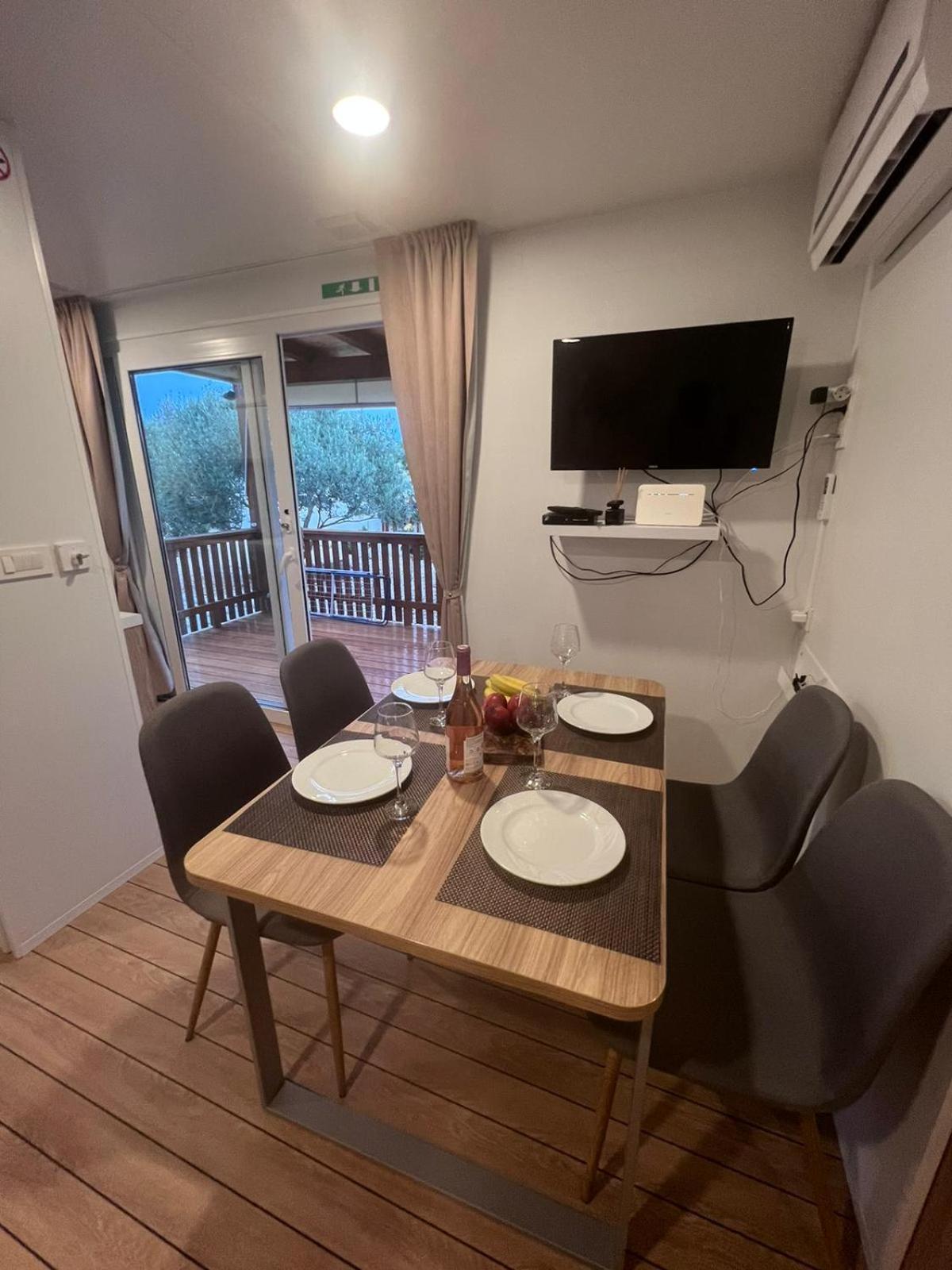 Villa Mobile House F&L à Biograd Na Moru Extérieur photo