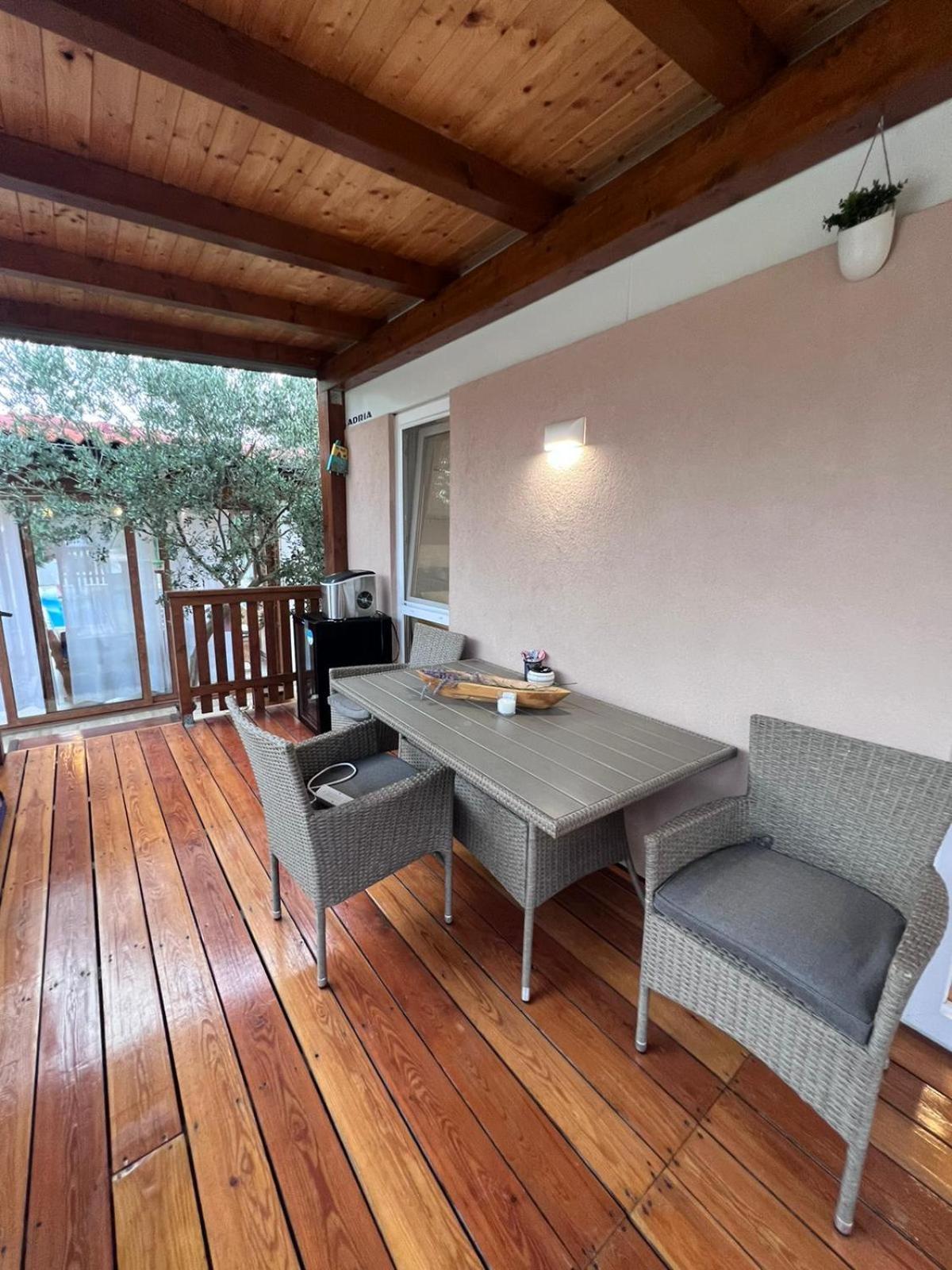 Villa Mobile House F&L à Biograd Na Moru Extérieur photo